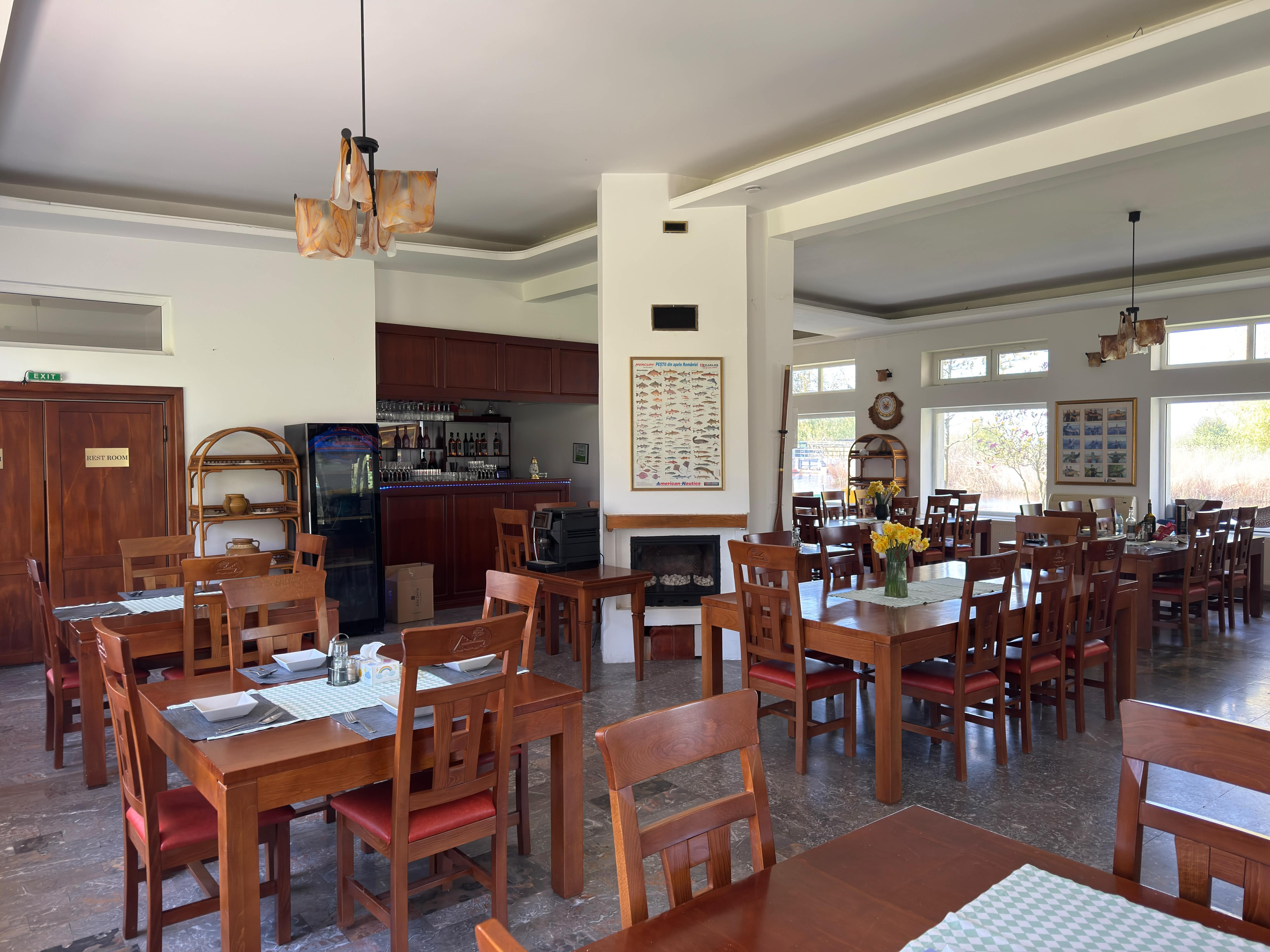 Interior restaurant Holbina