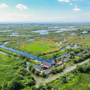 Vedere aeriana a resortului in inima Deltei Dunarii
